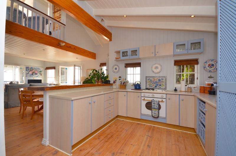 3 Bedroom Property for Sale in Camps Bay Western Cape